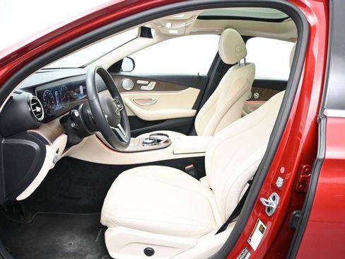 Used 2020 Mercedes-Benz E 350 4MATIC Sedan w/ Parking Assistance Package image 11