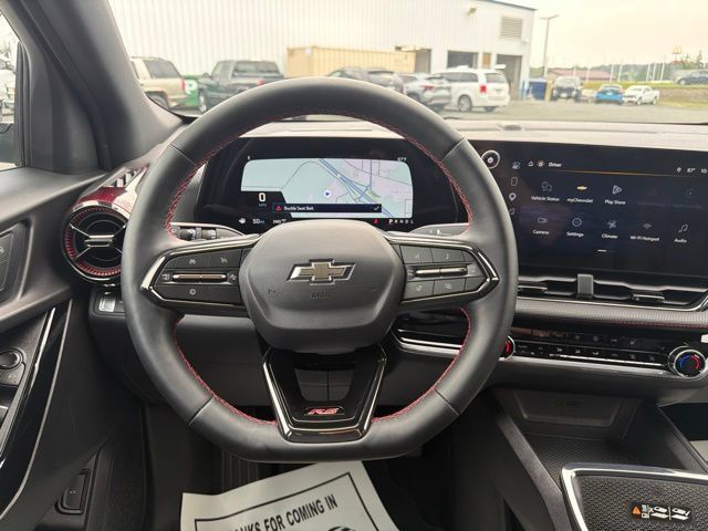 Used 2026 Chevrolet Equinox RS AWD/4WD image 14