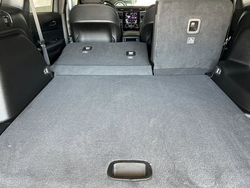 New 2025 Jeep Grand Cherokee Laredo X w/ Luxury Tech Group I image 15