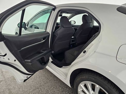 Used 2024 Toyota Camry LE image 15