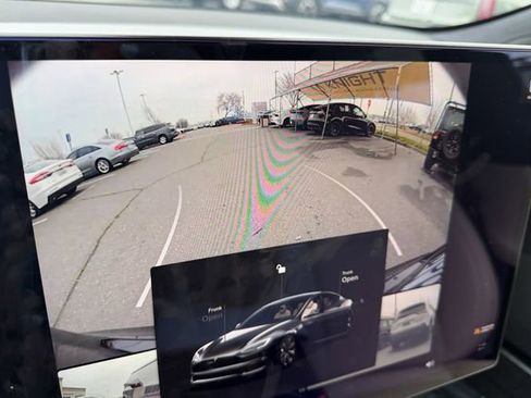 Used 2022 Tesla Model S image 14