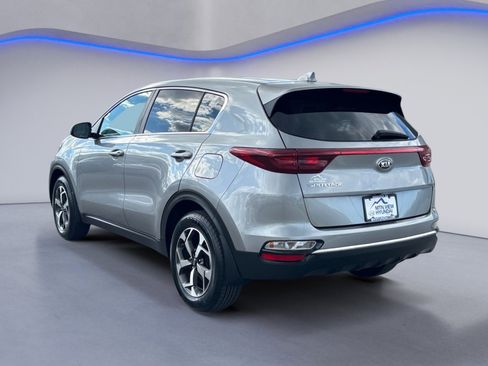 Used 2020 Kia Sportage LX image 6