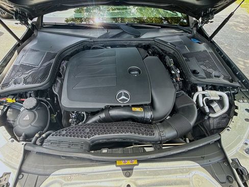 Used 2020 Mercedes-Benz C 300 Sedan image 32