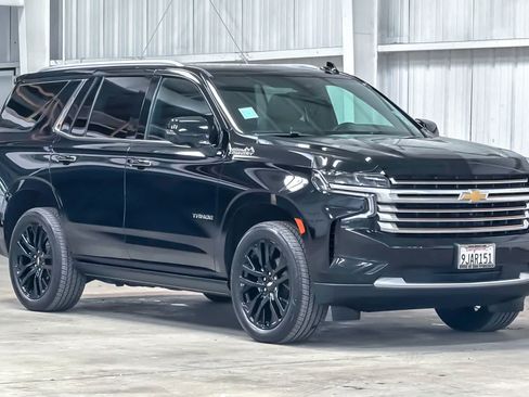 Used 2023 Chevrolet Tahoe High Country AWD/4WD image 9