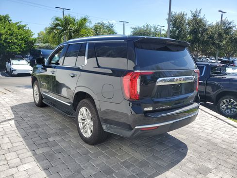 Used 2021 GMC Yukon SLT w/ SLT Premium Package RWD image 4