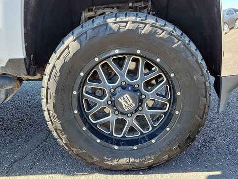 Used 2017 Chevrolet Silverado 2500 LT w/ LT Convenience Package image 7