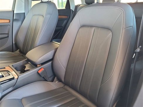 Used 2023 Audi Q5 2.0T Premium Plus image 20