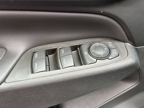 Used 2023 Chevrolet Equinox LT AWD/4WD image 20