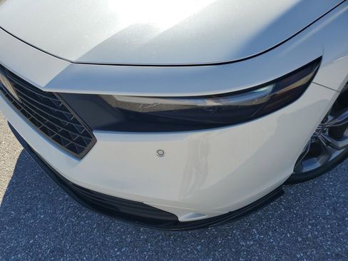 Used 2024 Honda Accord EX-L image 16