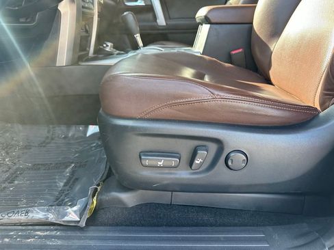 Used 2019 Toyota 4Runner Limited AWD/4WD image 12