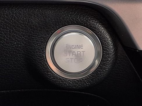 Used 2025 Kia Telluride S image 10