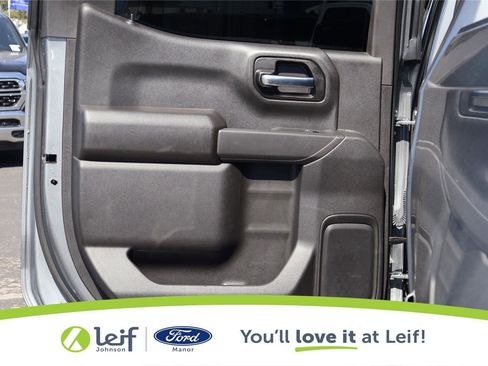 Used 2024 Chevrolet Silverado 1500 Custom RWD image 27