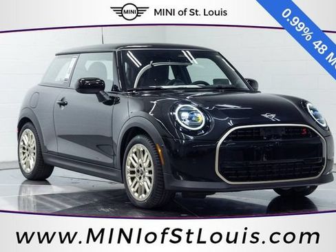 New 2026 MINI Cooper S FWD image 1