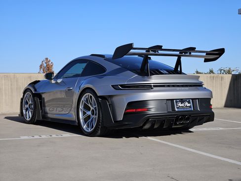 Certified 2025 Porsche 911 GT3 RS image 3