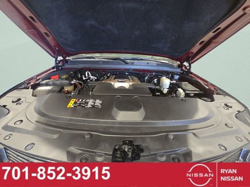 Used 2019 Cadillac Escalade Luxury w/ Escalade Sport Edition image 43