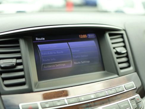 Used 2014 INFINITI QX60 AWD w/ Deluxe Touring Package image 24