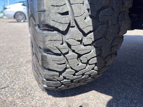 Used 2024 Jeep Wrangler Unlimited AWD/4WD image 51
