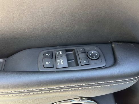 Used 2023 Dodge Challenger SRT Hellcat w/ Harmon/Kardon Sound Group RWD image 17