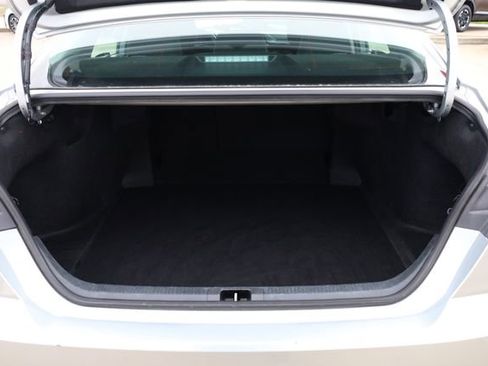 Used 2025 Toyota Camry LE image 24