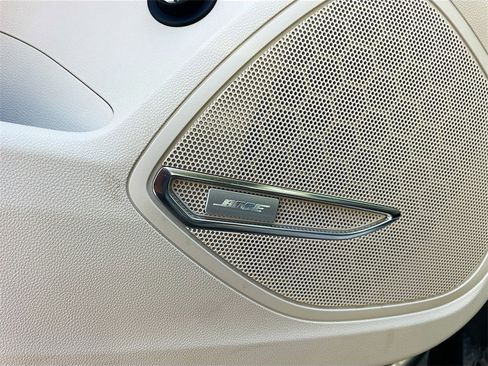 Used 2023 Buick Envision Avenir image 10