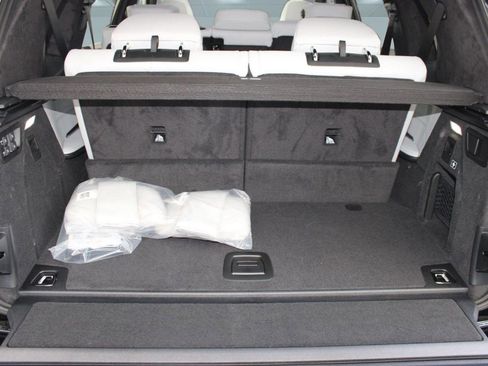 New 2026 BMW X7 xDrive40i w/ M Sport Package image 33