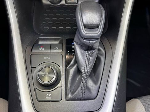 Certified 2024 Toyota RAV4 XLE w/ Convenience Package AWD/4WD image 41