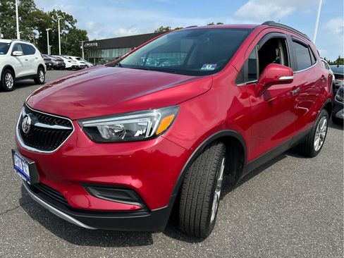 Certified 2019 Buick Encore Preferred w/ Safety Package FWD image 6