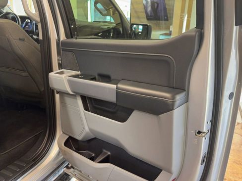 Used 2024 Ford F150 XLT image 33