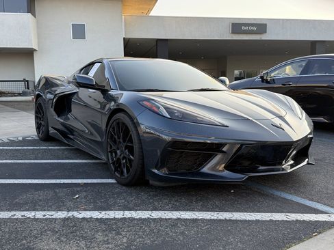 Used 2020 Chevrolet Corvette Stingray Coupe w/ Z51 Performance Package image 1