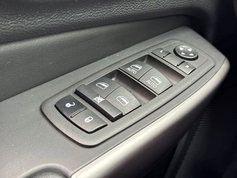 Used 2022 Jeep Cherokee Latitude Lux image 23