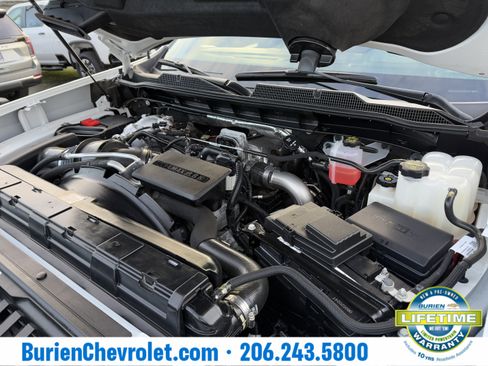 Used 2024 Chevrolet Silverado 2500 LT image 40