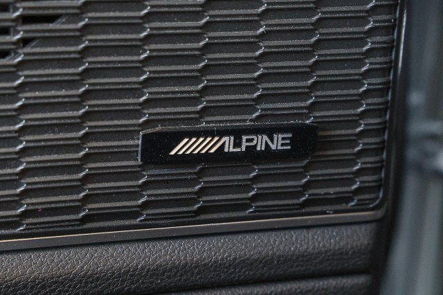 Used 2022 Jeep Grand Cherokee Limited RWD image 29