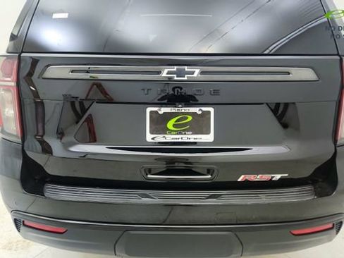 Used 2021 Chevrolet Tahoe RST w/ Luxury Package RWD image 12