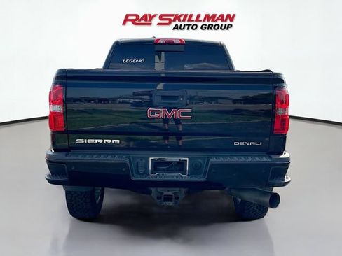 Used 2015 GMC Sierra 2500 Denali w/ Duramax Plus Package AWD/4WD image 6