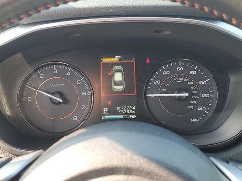 Used 2018 Subaru Crosstrek 2.0i Premium w/ Eyesight System AWD/4WD image 9