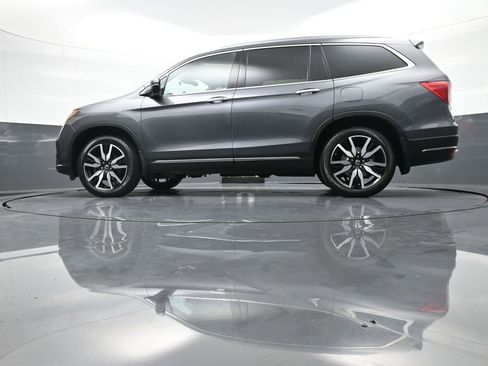 Certified 2022 Honda Pilot Touring image 36