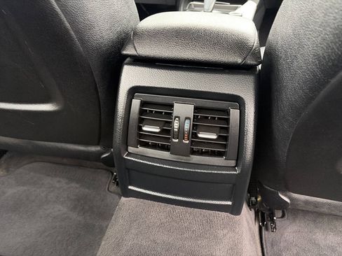 Used 2014 BMW 320i Sedan RWD image 24