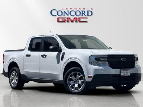 Used 2022 Ford Maverick XL FWD image 1