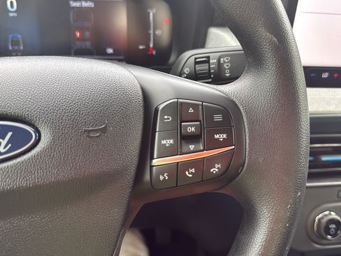 Used 2025 Ford Maverick XLT w/ Equipment Group 302A AWD/4WD image 23