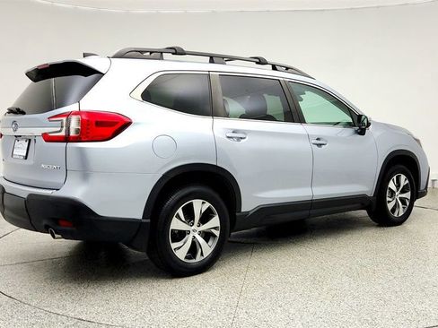 Used 2023 Subaru Ascent Premium w/ Convenience Package AWD/4WD image 5