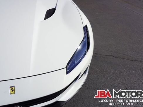 Used 2019 Ferrari Portofino image 35