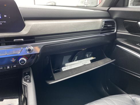 Used 2023 Kia Telluride SX Prestige X-Line image 32