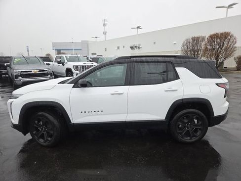 New 2026 Chevrolet Equinox LT w/ Convenience Package II image 23