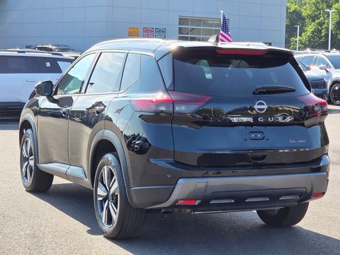 Used 2026 Nissan Rogue SL AWD/4WD image 6