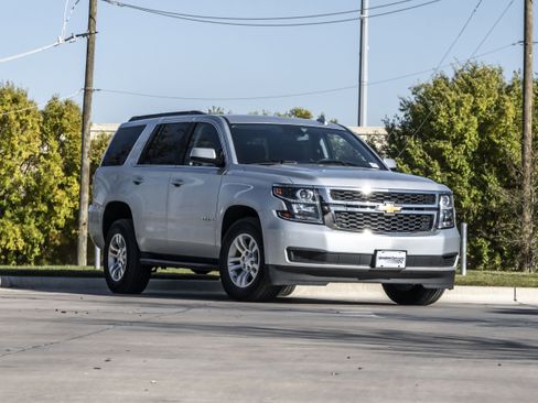 Used 2020 Chevrolet Tahoe LT image 2