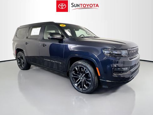 Used 2024 Jeep Grand Wagoneer Series II w/ Quick Order Packagew 28T image 1