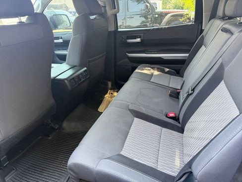 Used 2016 Toyota Tundra SR5 w/ TRD Off Road Package AWD/4WD image 17