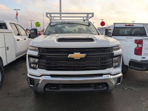 New 2025 Chevrolet Silverado 2500 W/T image 2
