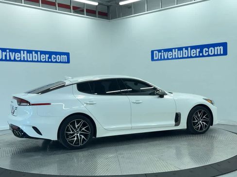 Used 2022 Kia Stinger GT-Line AWD/4WD image 3