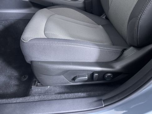 Used 2024 Subaru Crosstrek 2.0i Premium image 13